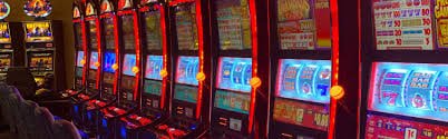 Philippines players celebrating big wins on jljl777 casino games